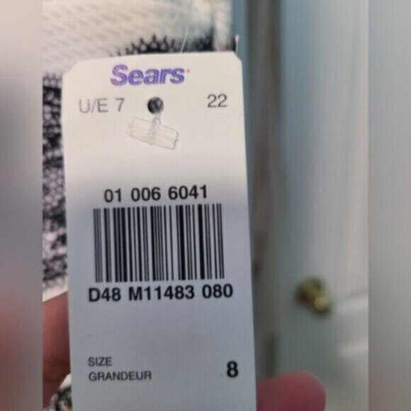 Jolie Sears Fit and Flare Sleeveless Black and White Faux Lace Detail Size 8 - Picture 5 of 9